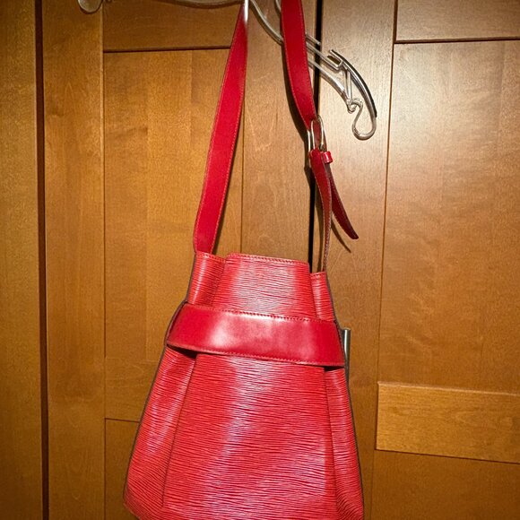 LOUIS VUITTON Epi Sac Depaule GM Shoulder Bag Red M80207 LV Auth 131025 - Picture 16 of 16